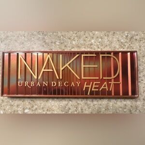 NWOB Urban Decay Naked Heat Eyeshadow Palette
